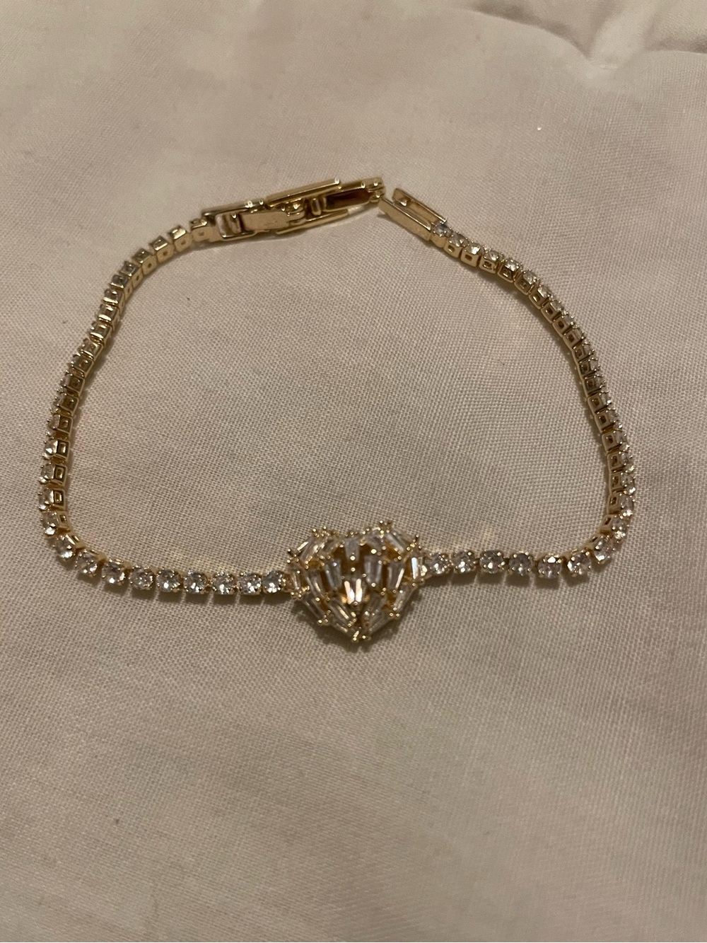 New - 14k gold plated heart tennis bracelet